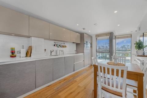 2 bedroom flat for sale, Prebend Street, Islington, London