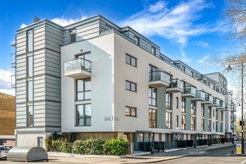 2 bedroom flat for sale, Prebend Street, Islington, London