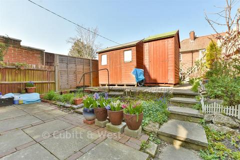 1 bedroom ground floor maisonette for sale, Love Lane, Morden, Surrey