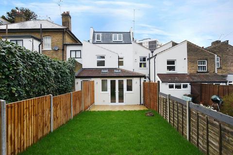 2 bedroom apartment for sale, Crescent Road, Brentwood