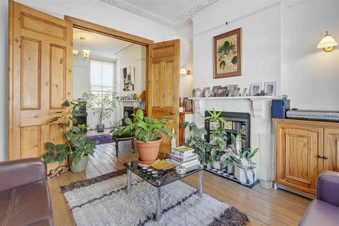 5 bedroom terraced house for sale, Whittingstall Road, London