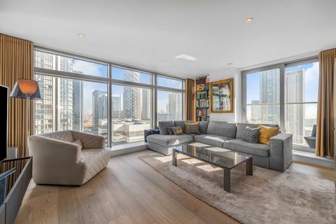 2 bedroom flat for sale, Pan Peninsula Square, London