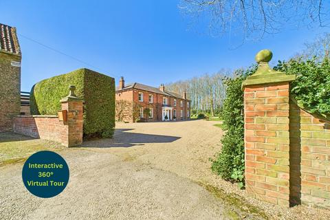 6 bedroom manor house for sale, Burnham Manor - Burnham, North Lincolnshire DN18