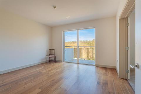 2 bedroom retirement property for sale, 14 The Pavilion, Wadswick Green, Corsham