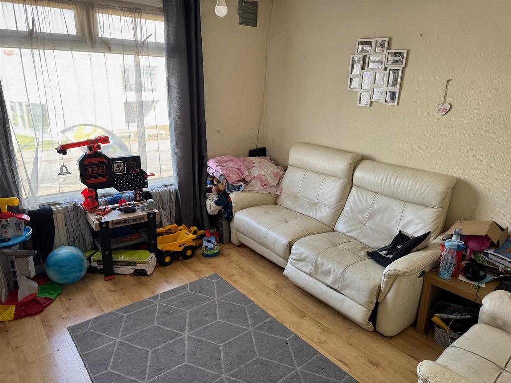 Living room.jpg