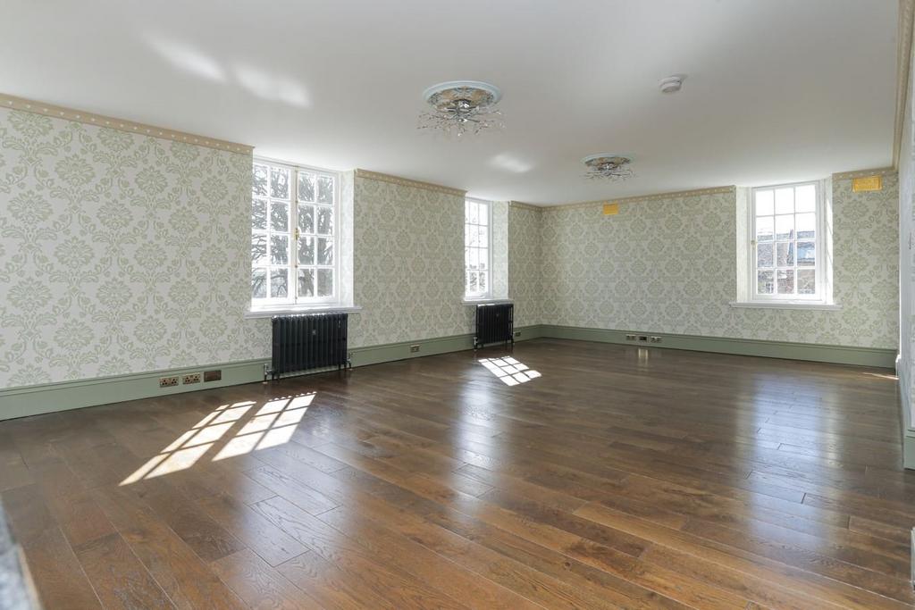 Apartment 9