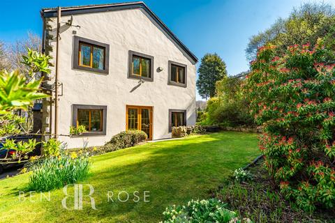 2 Church View, Withnell, Chorley, PR6 8RS