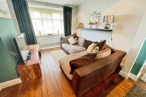 3 bedroom semi-detached house for sale, Harringay Road, Birmingham, B44