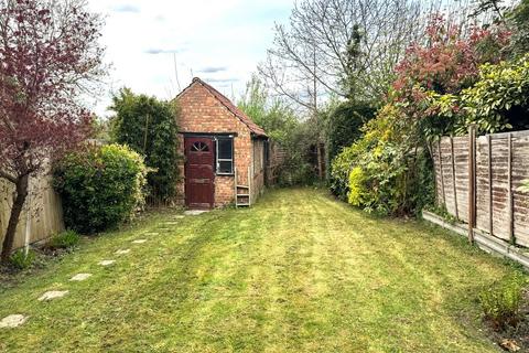 7 Bohun Grove, Barnet, EN4 8UA