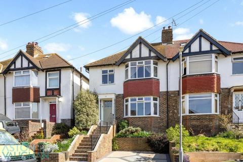 28 Reading Road, Brighton, BN2 5NE
