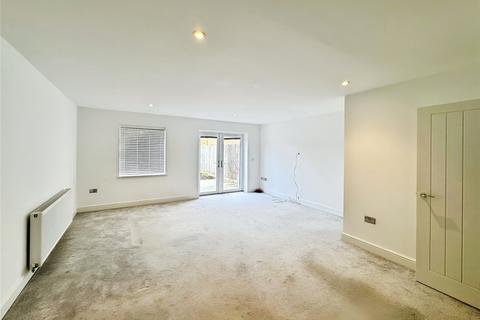 3 bedroom semi-detached house to rent, Court Marsh Road, Kent CT14
