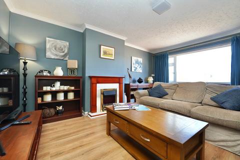 16 Abbey Close, Sawtry, Huntingdon, PE28 5UG