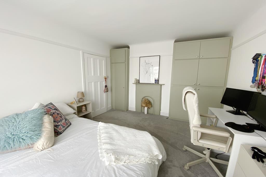 Fitted wardrobes