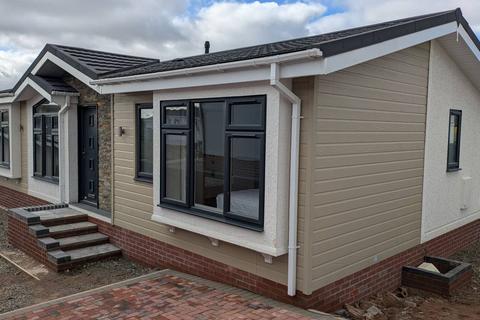 2 bedroom park home for sale, Bromyard Herefordshire