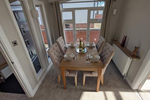 2 bedroom park home for sale, Bromyard Herefordshire