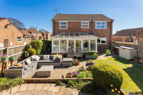 5 Spring Hall Garth, Malton, YO17 7YG