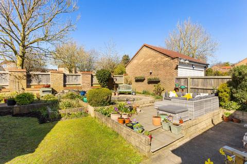 5 Spring Hall Garth, Malton, YO17 7YG