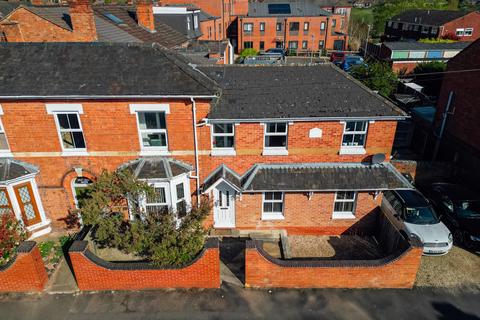 Flat 4, 1 Nelson Road, Worcester, WR2 5BN