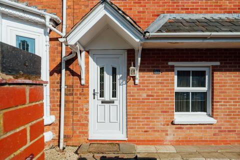 Flat 4, 1 Nelson Road, Worcester, WR2 5BN