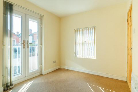 Flat 4, 1 Nelson Road, Worcester, WR2 5BN
