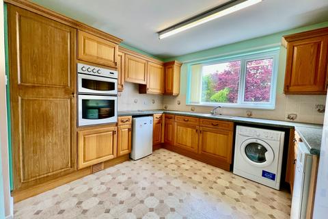 42 High Street, Caythorpe, Grantham, NG32 3DN