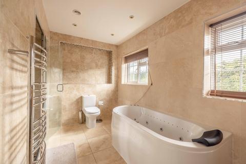 51 Freemans Close, Stoke Poges, Slough, SL2 4ER