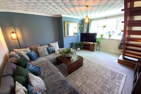 3 bedroom semi-detached house for sale, Rhosfryn, Bangor LL57