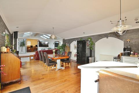 undefined, Woodstock Road, Witney, OX28