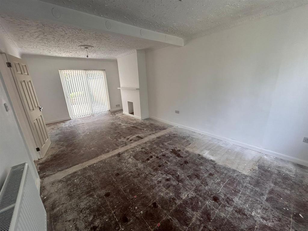 Woodside cres no. 36 x2.jpeg