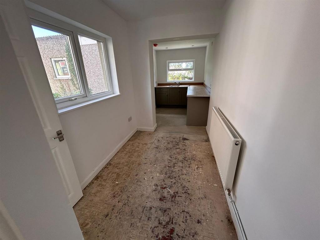 Woodside cres no. 36 x10.jpeg