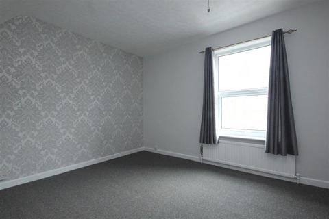 3 bedroom terraced house to rent, John Street, Worksop S80