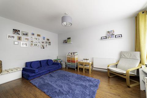 1 Baker Close, Teynham, Sittingbourne, ME9 9DW