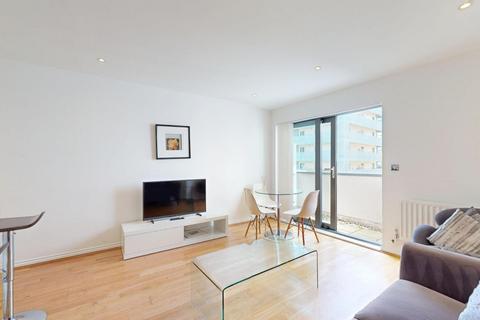 1 bedroom flat to rent, Oval Road