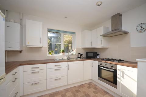 2 bedroom bungalow for sale, Avon Road, Farnham, Surrey, GU9