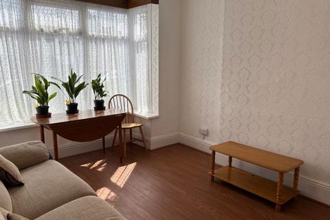 3 bedroom house to rent, Springfield Road, Sparkhill, B13 9NE