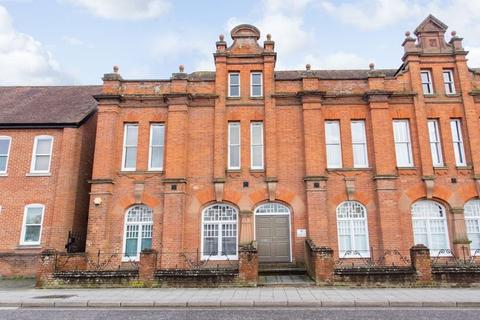 2 bedroom flat for sale, Merchants Store, Station Road West, Canterbury, Kent, CT2