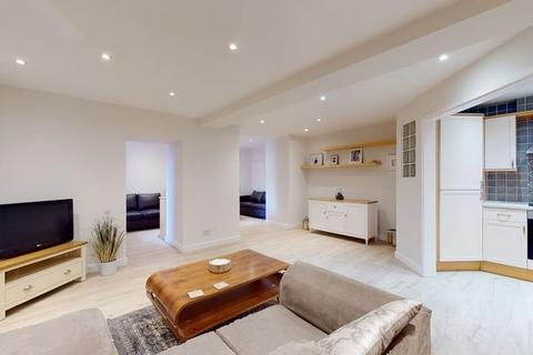 2 bedroom flat for sale, Merchants Store, Station Road West, Canterbury, Kent, CT2