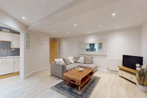 2 bedroom flat for sale, Merchants Store, Station Road West, Canterbury, Kent, CT2