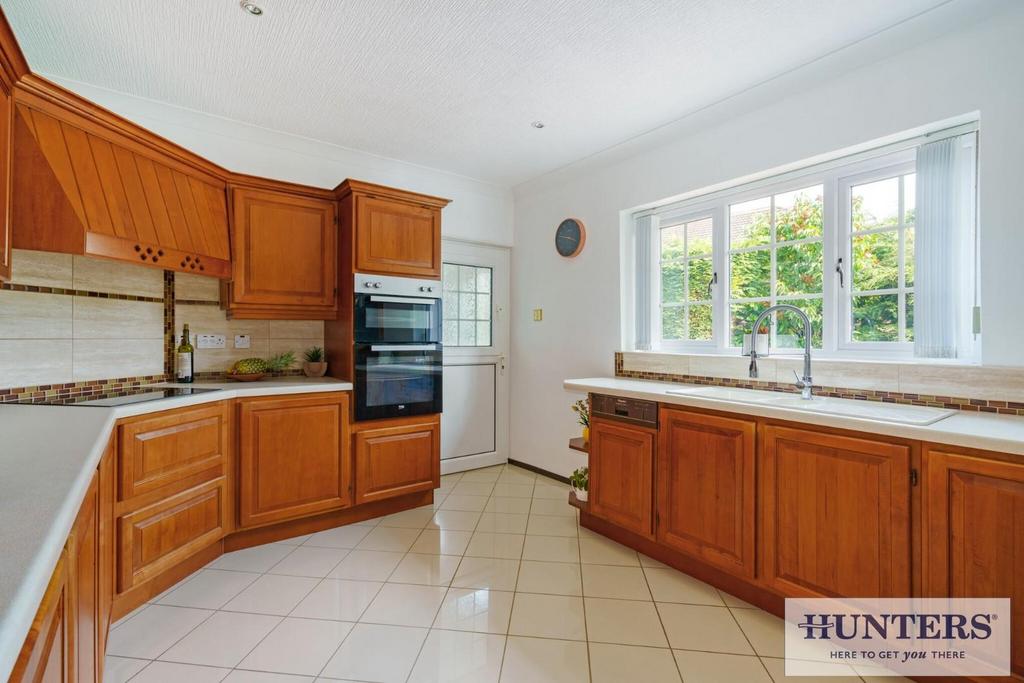 93161 Stoneleigh Silver Street Fairburn (9) - Copy