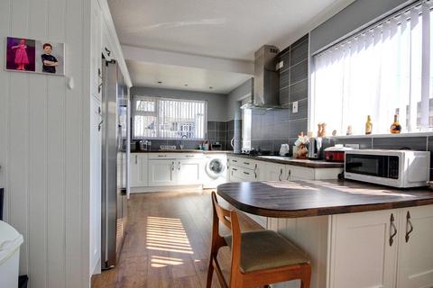 3 bedroom detached bungalow for sale, Wolfreton Garth, Kirk Ella, Hull