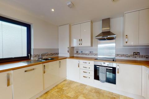 2 bedroom penthouse for sale, Chantry Place, Lower Chantry Lane, Canterbury, Kent, CT1