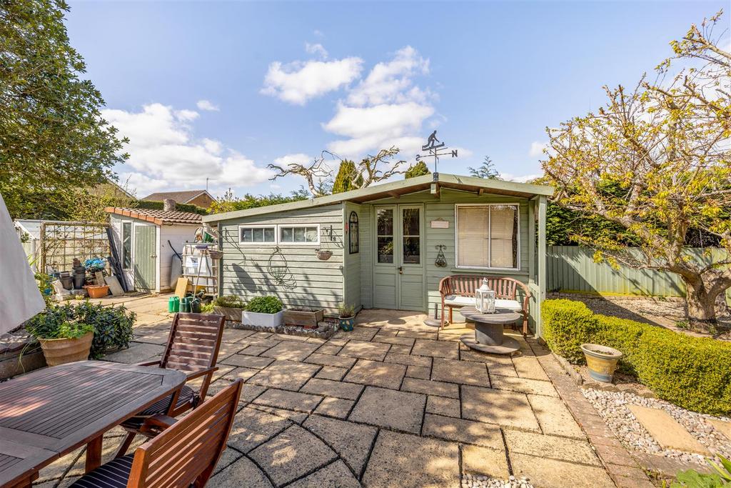 27 Middlegate Road West (Frampton)-24.jpg