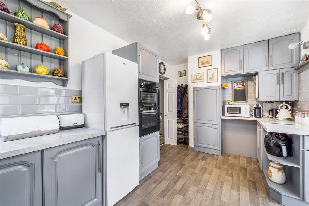 27 Middlegate Road West (Frampton)-48.jpg