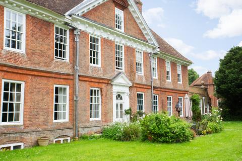 4 bedroom flat for sale, Mystole, Canterbury, Kent, CT4