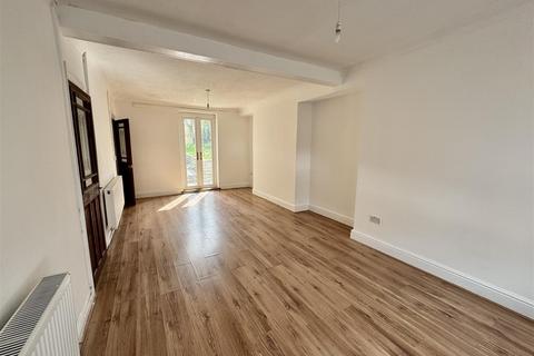 4 bedroom detached house for sale, Cwmamman Road, Glanamman, Ammanford