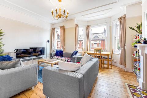 3 bedroom apartment for sale, Trefoil Road, Wandsworth, London, SW18