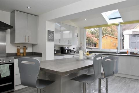 4 bedroom semi-detached house for sale, Woodlands Road, Ditton, Aylesford