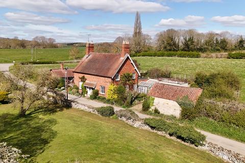 3 bedroom semi-detached house for sale, Mill Lane, Empingham, Oakham, LE15 8QE