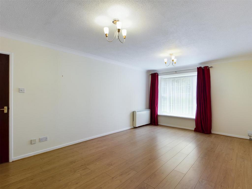 Lounge 2.jpg