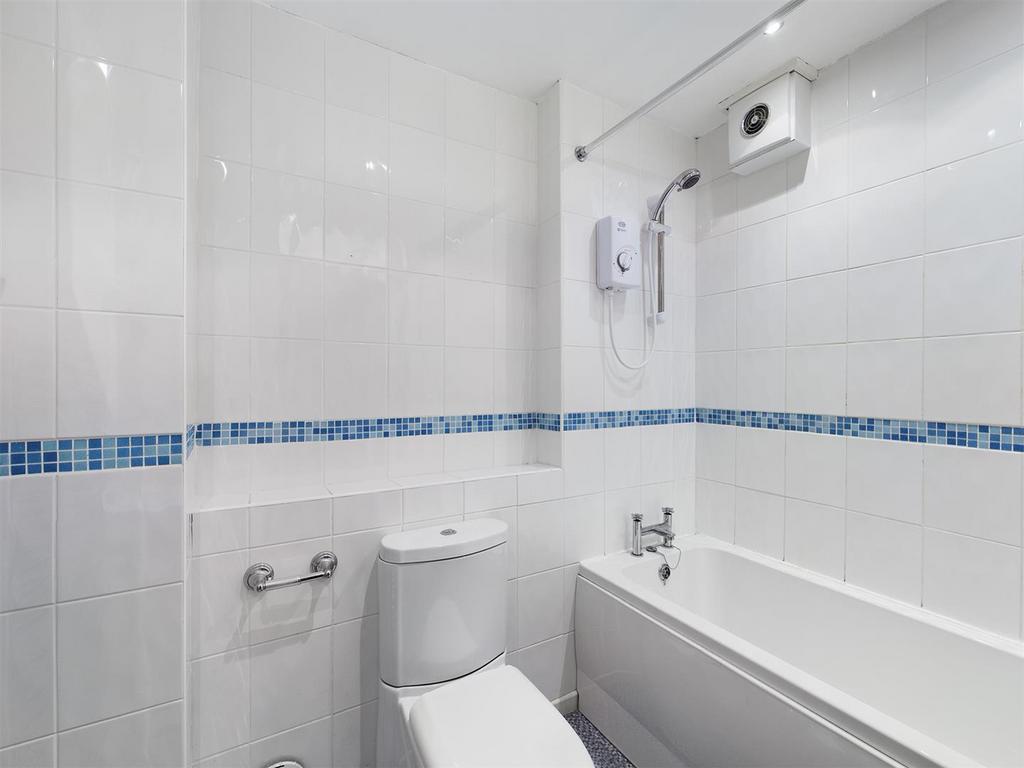 Bath 1.jpg